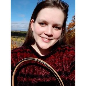 Meet your Posher, Michaela